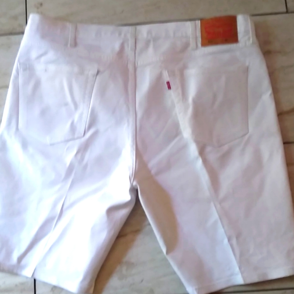 Levi's shorts - Picture 5 of 5